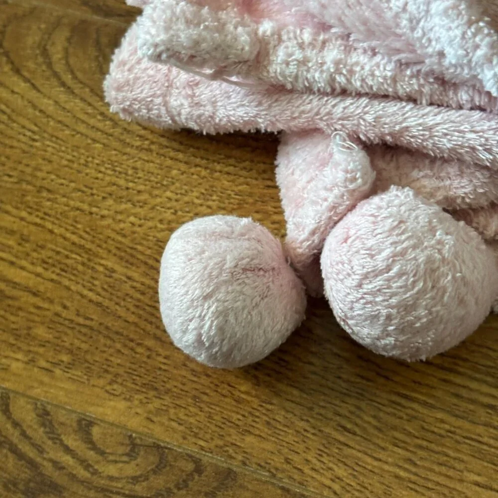 Mainstays pink pom pom blanket